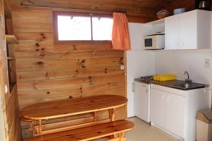 Location de vacances pour 6 personnes, avec jardin ainsi que piscine et vue, animaux acceptés à Teillet - 4