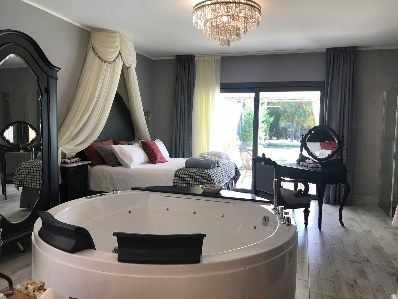 Villa signorile tra i frutteti del Veneto in Castelbaldo, Provincia di Padova