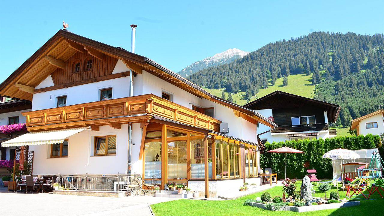 Ganze Ferienwohnung, Ferienwohnung für 3 Personen (35 m²) in Lermoos in Lermoos, Ammergauer Alpen (Österreich)