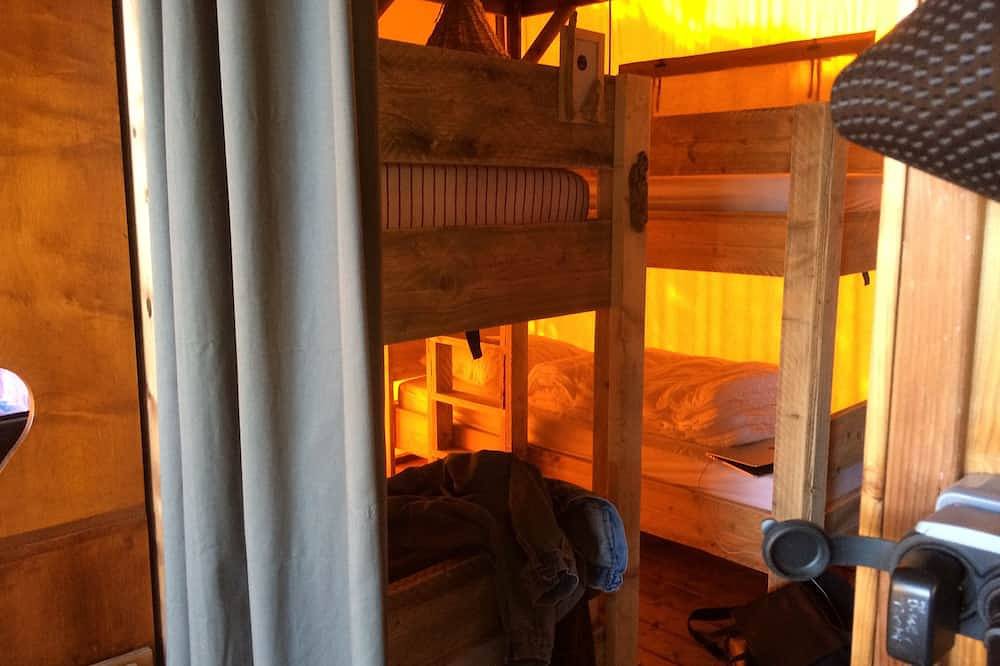 Tente Lodge avec dépendances - accès direct mer - dans une nature sauvegardée in Coti-Chiavari, Région d'Ajaccio