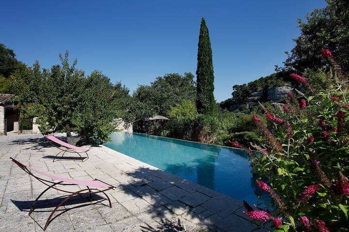 Location de vacances pour 15 personnes, avec Terrasse et Jardin à Le Beaucet