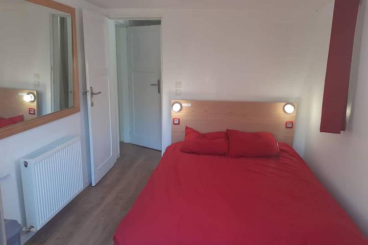 Gîte pour 6 personnes, avec terrasse et jardin, animaux acceptés à Clamart - 4