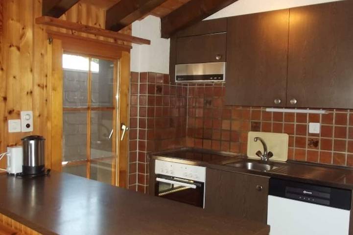 Appartamento intero, Mayens de l'Ours Dz 130 - Mountain apartment 8 per in Salins (Sion), Sion