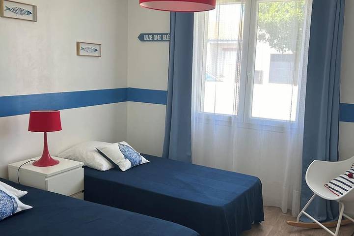 Location de vacances pour 6 personnes, avec jardin et terrasse à Périgny - 3
