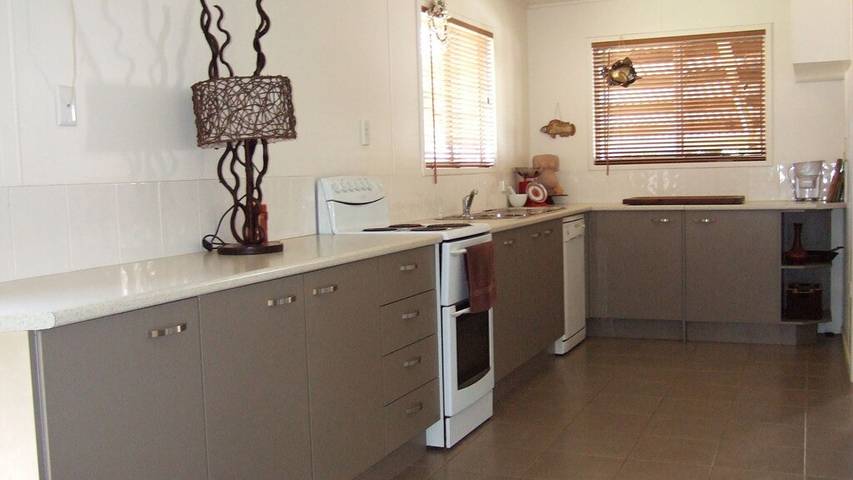 Holiday home for 6 people, with garden and terrace in Brisbane
