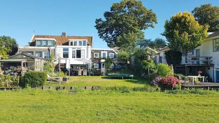 Cottage pour 2 personnes, avec vue et jardin dans Edam