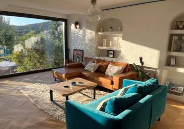 Casa rural para 9 personas, con balcón y piscina en Olivella
