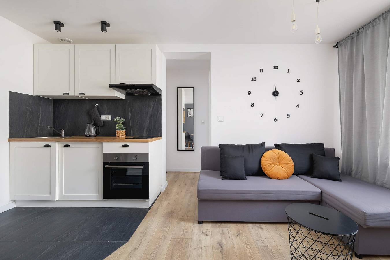 Ganze Wohnung, Cozy Apartment in Czeladz | Dedicated Workspace in Schlesien