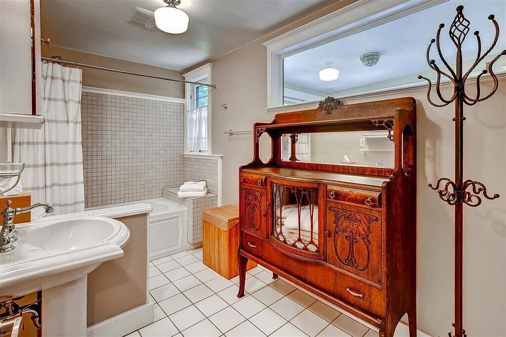 Historisches 2Br Salem House mit Blick auf Mill Creek! in Salem (OR), Willamette Valley