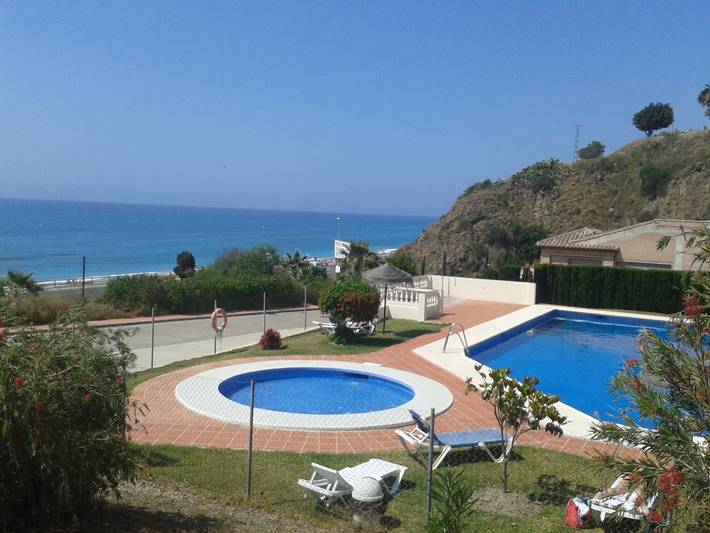 Holiday rental for 4 people, with children pool and garden in Torrox Costa