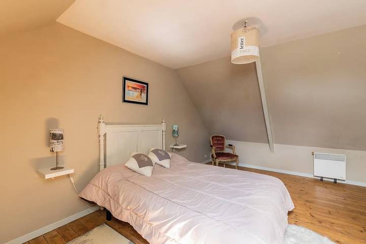 Location de vacances pour 6 personnes, avec jardin à Rostrenen - 3