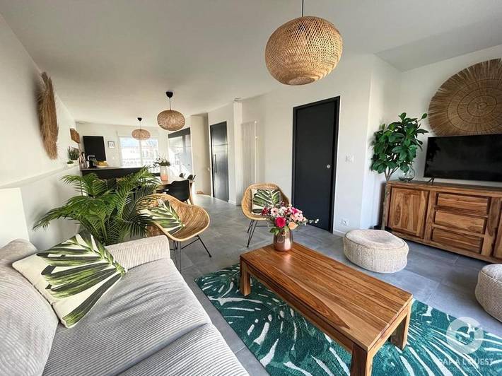 Maison d’hôte pour 6 personnes, avec balcon