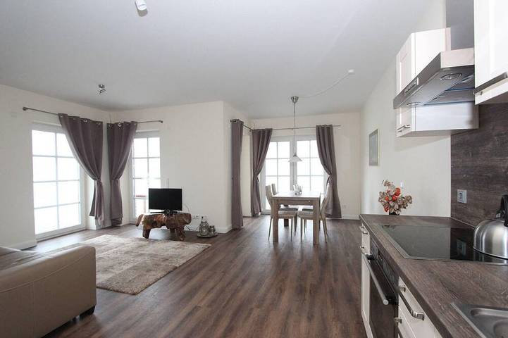 Ferienwohnung für 3 Personen, mit Terrasse und Garten sowie Sauna