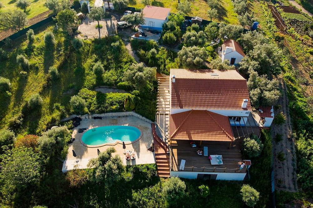 Hill with fabulous views Dam with swimming pool in Montargil, Distrito de Portalegre