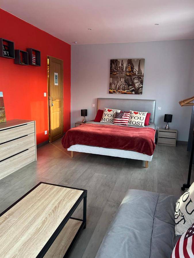 Double Room in Saint-Cyprien, Côte méditerranéenne (France)