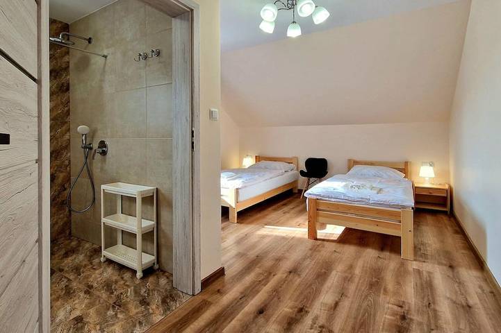Ferienhaus in Wiśniowa mit Pool und Wald in powiat ropczycko-sędziszowski