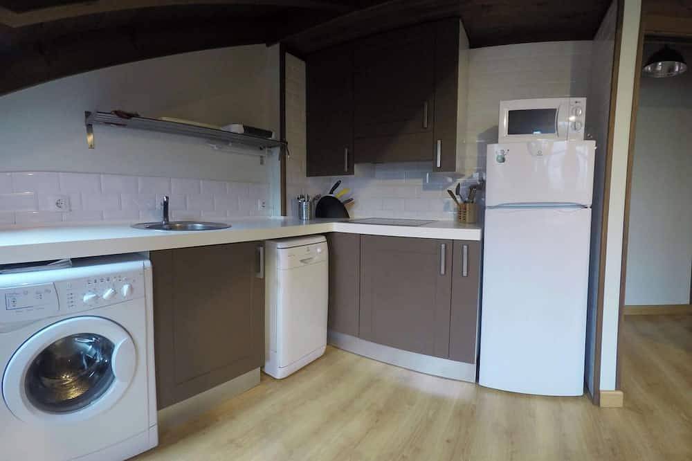 Entire apartment, Homerez - Apartment in Llanes, mountain view. in Llanes, Costa Verde (Spain)