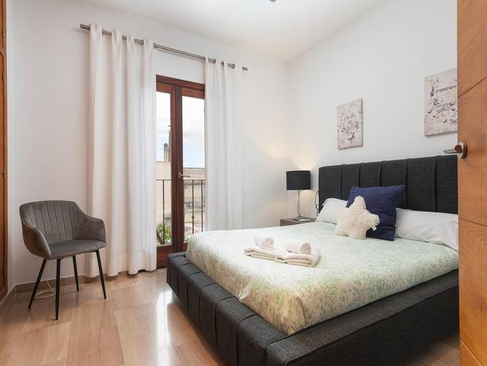 Entire apartment, Can Joan (maria) - Apartment With Private Pool in Maria de la Salut, Majorca Center