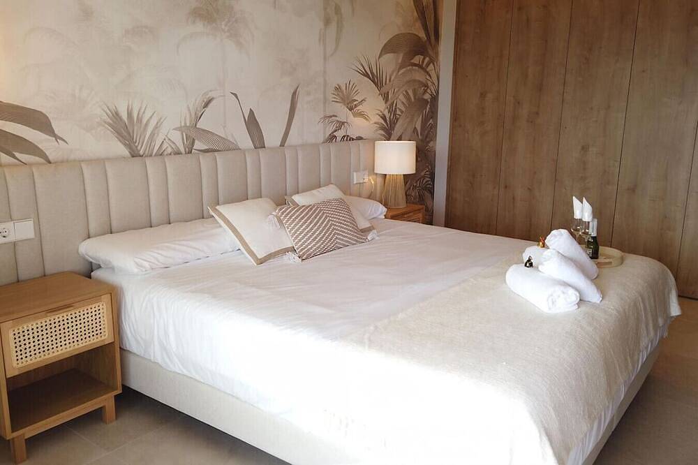 Apartamento entero, Luxury Ucam Executive | Terrace & High-Speed Wi-Fi in Molina de Segura, Interior de Murcia