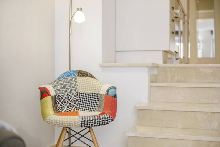 Apartamento entero, Moderno apartamento "Torre Close" a la playa en el centro histórico con balcón y aire acondicionado in La Vina, Cádiz
