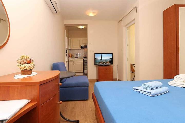 Ferienwohnung für 3 Personen, mit Balkon an der Makarska Riviera - 3