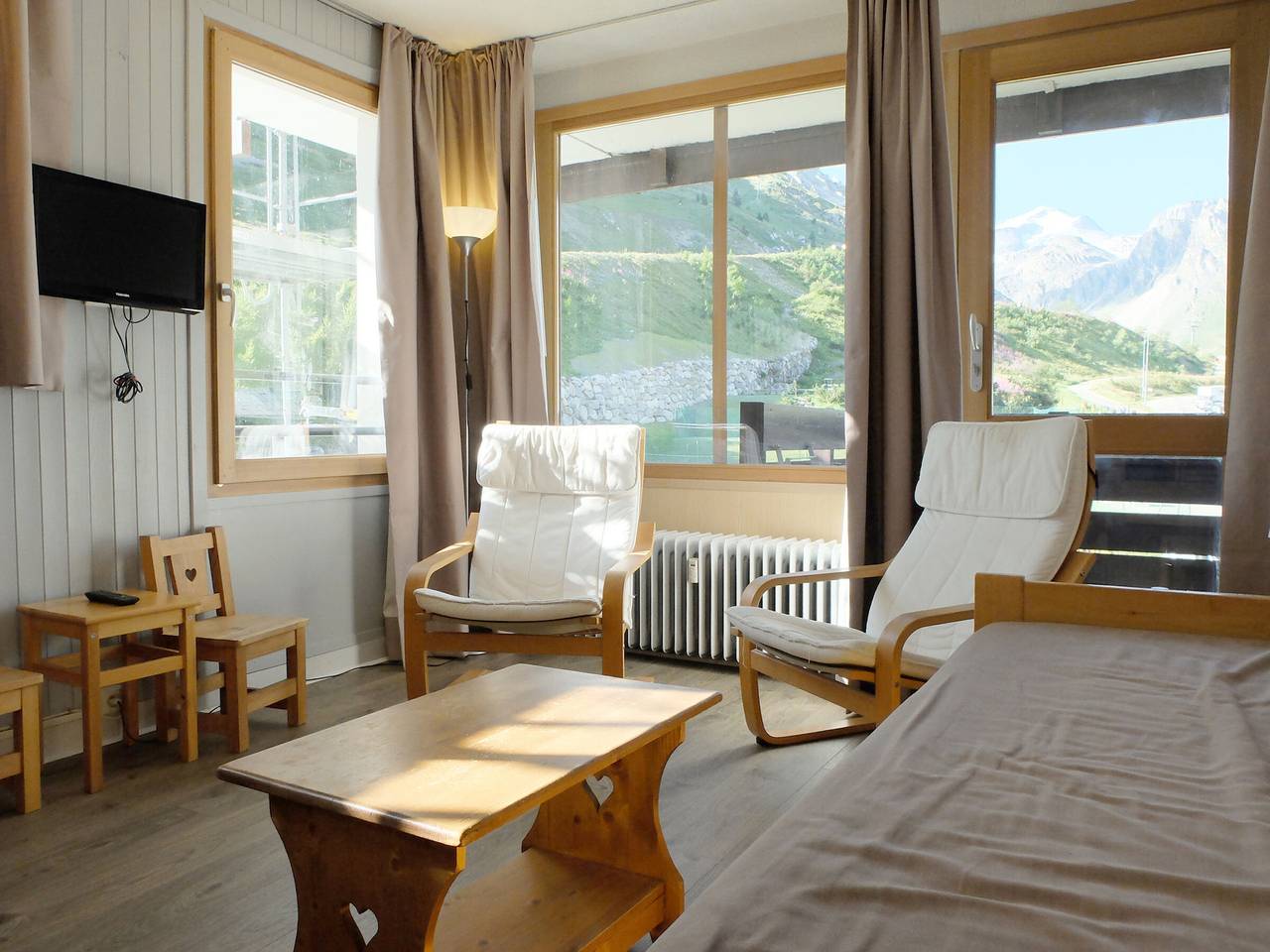 Appartamento intero, Renovated apartment near slopes with balcony in Tignes in Tignes, Parco Nazionale della Vanoise