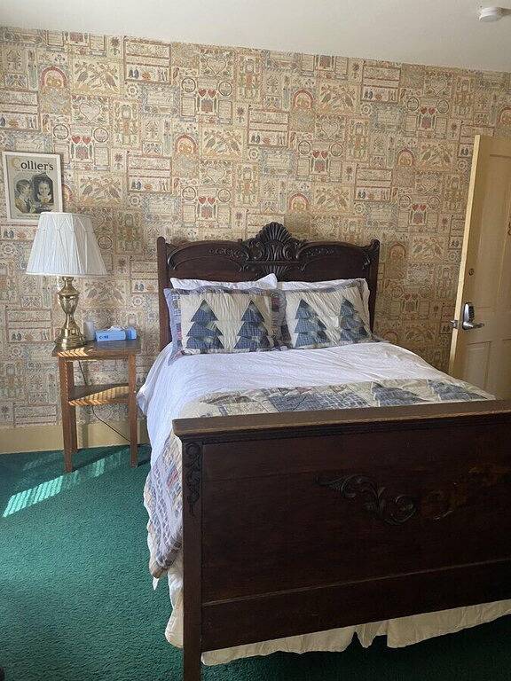 Ah #31/#32 · Ah Jack and Jill 2 Full/adjoining bathroom in Wabasha, Wabasha County