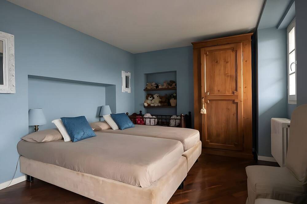 Pretore Rustico Land-Ferienhaus mit Pool in Gravedona, Gravedona ed Uniti