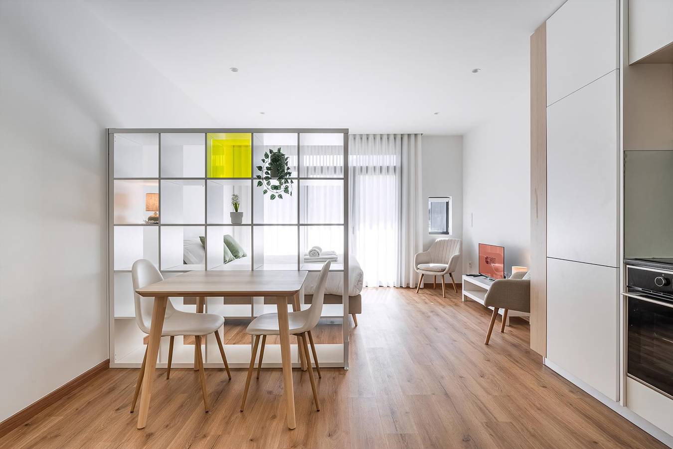 Ganzes Studio, Studio für 2 Personen mit Balkon in Cedofeita, Porto