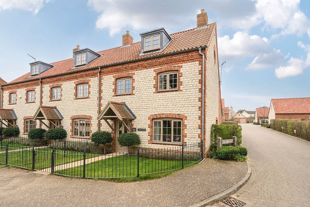 Cottage for 6 People in Brancaster, Norfolk