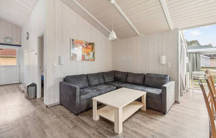 Rückzugsort am Strand: 141m² Apartment mit Wifi, TV & Parkplatz in Priwall, Lübeck