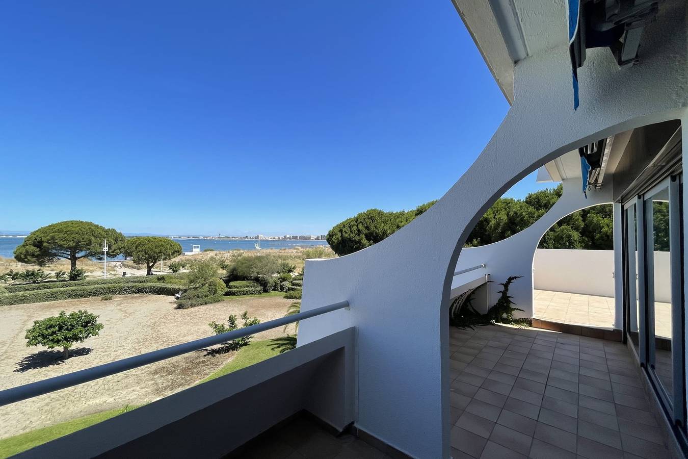 Apartamento entero, Le Flamant Appartement 2 chambres dernier étage Vue Mer in Port Camargue, Le Grau-du-Roi