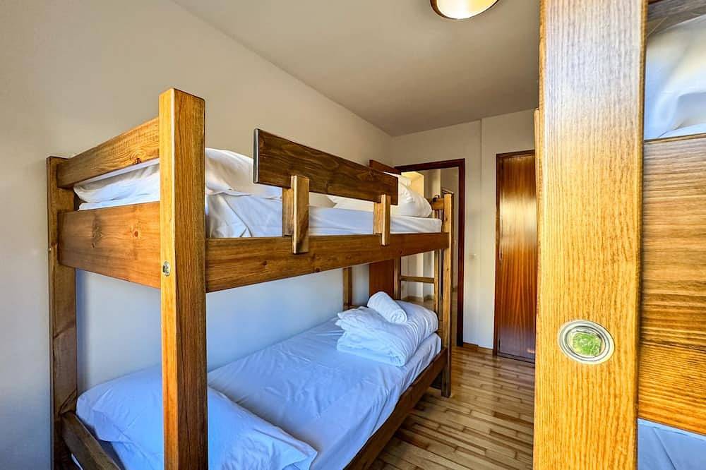 Entire apartment, Cal Batllia 2 in Puigcerdà, Catalan Pyrenees