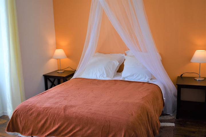 Gîte pour 6 personnes, avec terrasse et jardin à Coulon - 2