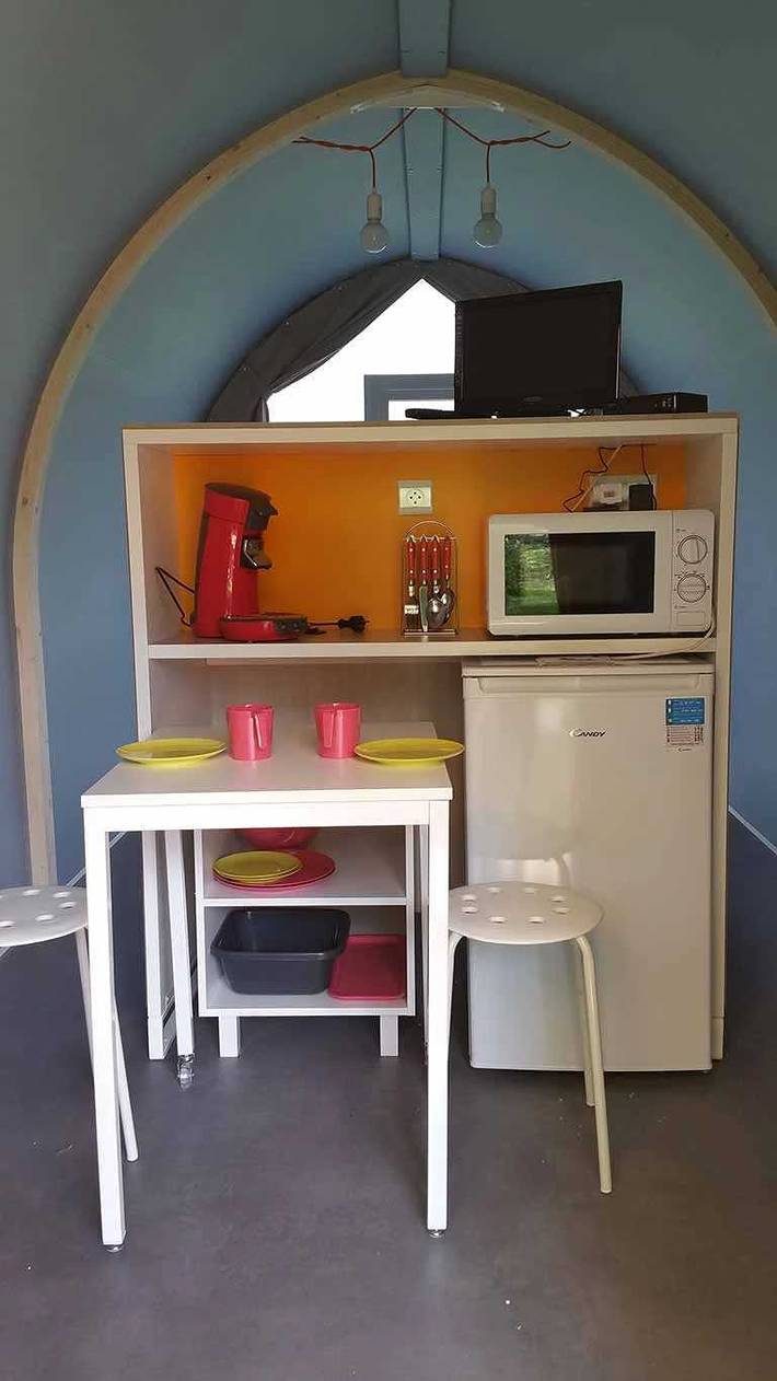 Tente pour 2 personnes, avec sauna et bassin pour enfant dans la Somme - 4