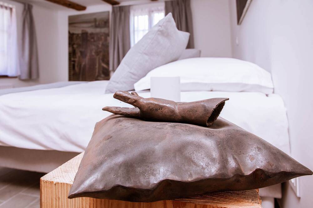 Entire apartment, App'Art - Le R **, Appart. 4 people in Kaysersberg - 2 bedrooms, balnéo in Kaysersberg, Parc naturel régional des Ballons des Vosges