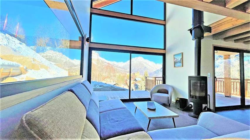 Chalet pour 12 personnes, avec jardin ainsi que terrasse et vue - 1