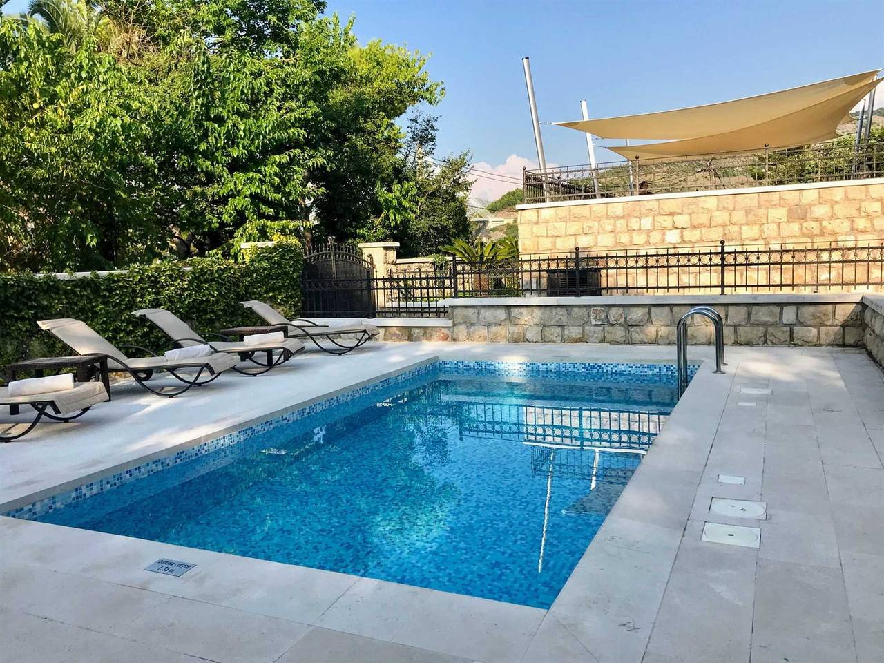 Villa voor 9 personen met balkon in Dubrovnik, Grad Dubrovnik