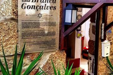 Gîte pour 2 personnes, avec jardin et terrasse dans Belmonte
