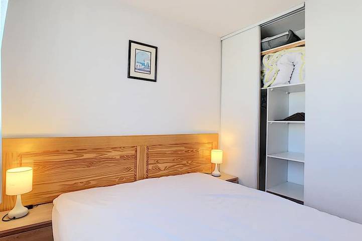 Location de vacances pour 8 personnes, avec terrasse et piscine à Calvisson - 3