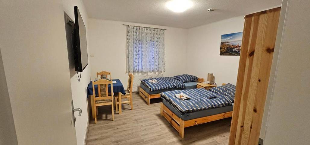 Hôtel pour 4 personnes, avec terrasse, animaux acceptés