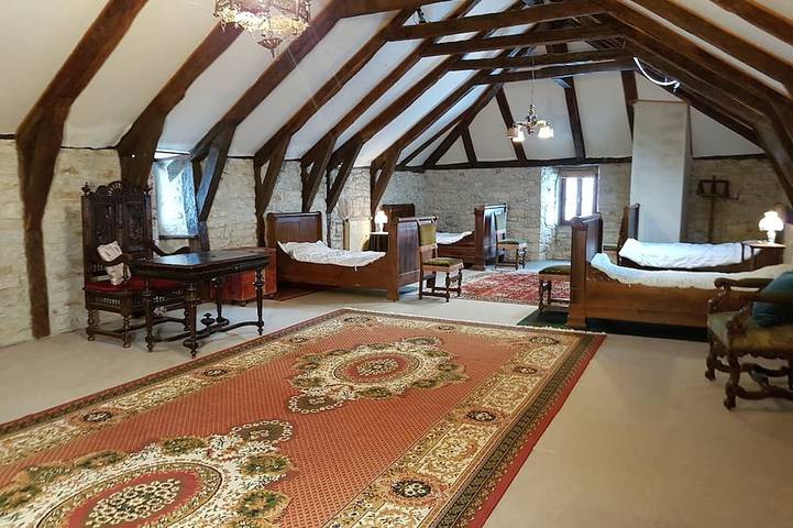 Location de vacances pour 10 personnes, avec jardin, animaux acceptés à Saint-Laurent-d'Olt - 3