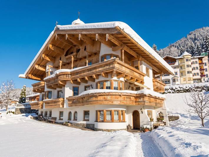 Ferienwohnung für 4 Personen, mit Balkon und Sauna in Wildschönau