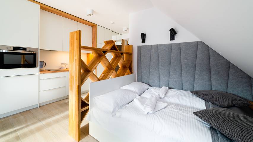 Entire holiday apartment, Holiday apartment for 4 people with balcony in Karpacz, Sudeten (Poland)