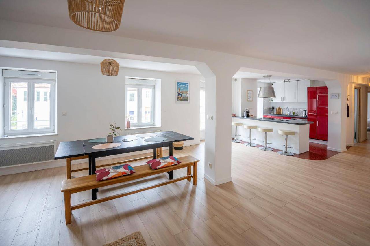 Appartement entier, Les Rives du Château, 90m2, vue sur le canal in Saverne, Région de Saverne