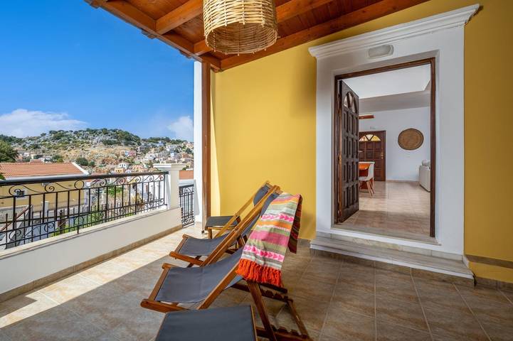 Location de vacances pour 7 personnes, avec balcon et vue sur l’océan dans Symi - 3