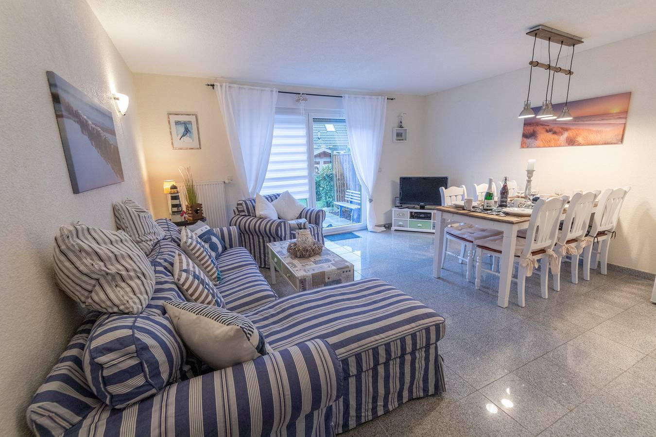 Ferienhaus 'Ferienhaus Kranich' mit privater Terrasse, privatem Garten und Wlan in Pruchten, Vorpommern
