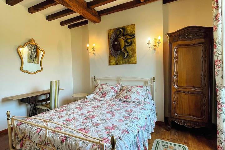 Location de vacances pour 11 personnes, avec jardin, animaux acceptés à Bardos - 2