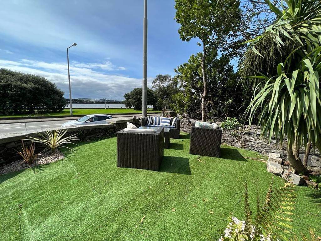 Apartamento inteiro, Magical Gate Lodge on Dublin Coast in Dublin, Condado de Dublin