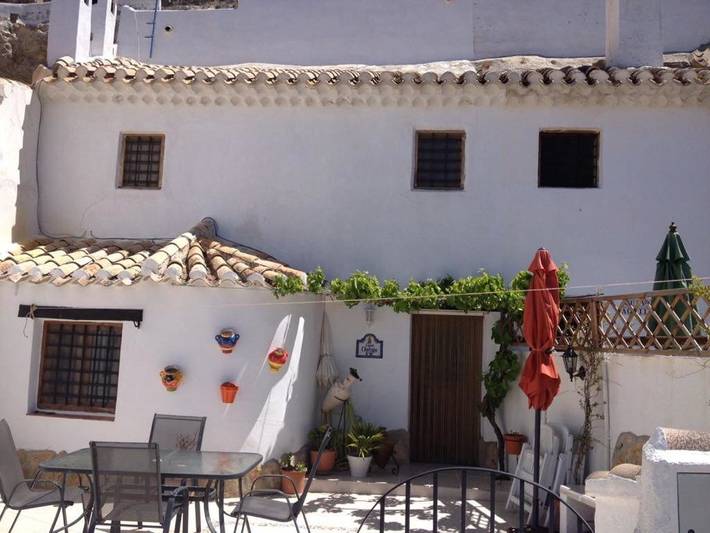 Apartamento para 5 personas, con Terraza y Vistas en Galera 